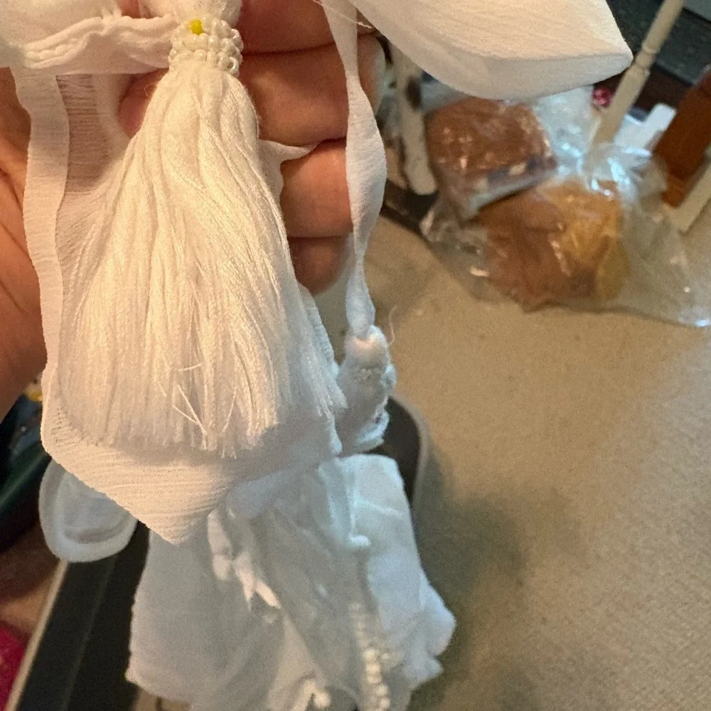 Nine West one size NWT $36 White Sheer Kimono with Pom Pom Trim fun beach cover - Picture 12 of 12